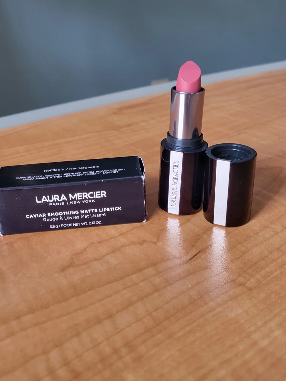 laura mercier hydrating matte